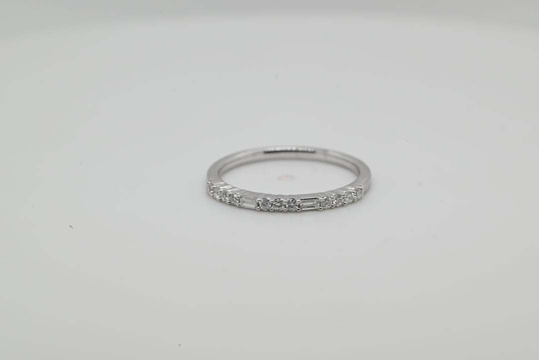 Diamond Wedding Bands - Women'