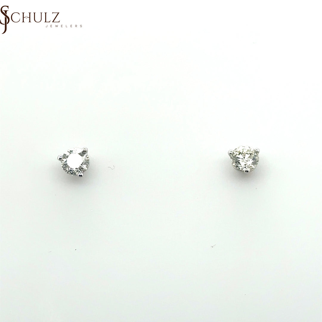 3/4ctw Diamond Stud Earrings