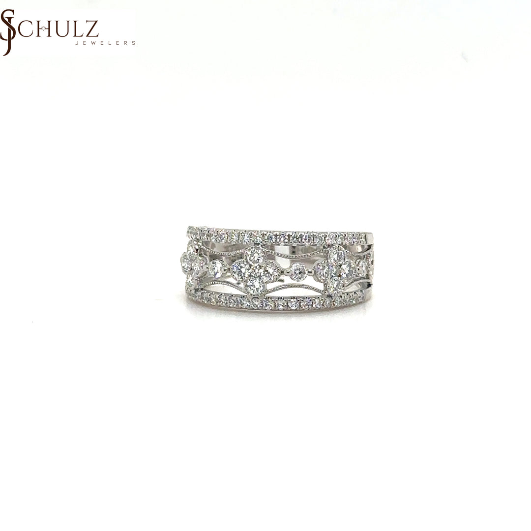 White Gold Clover Diamond Fashion Ring