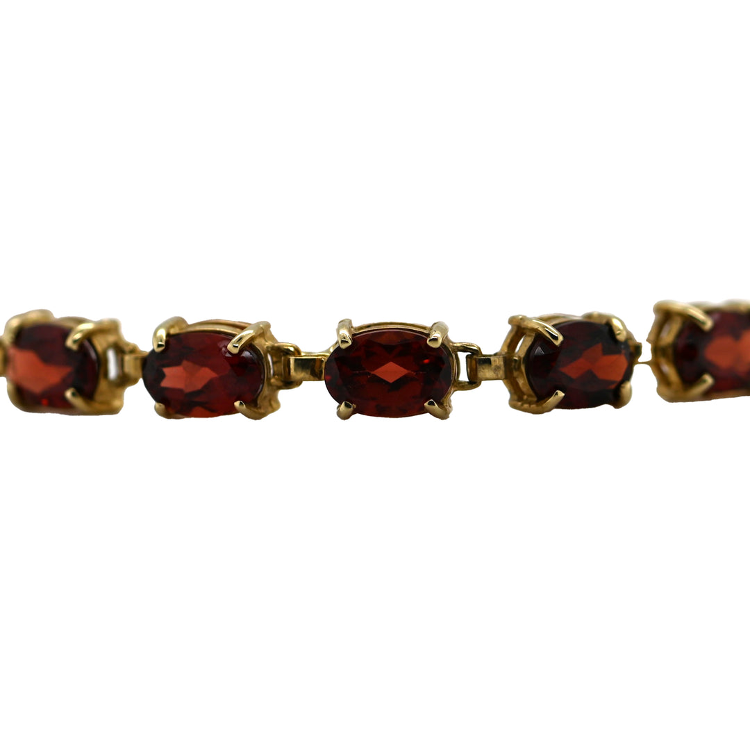 Red Garnet Set Mesh Bracelet