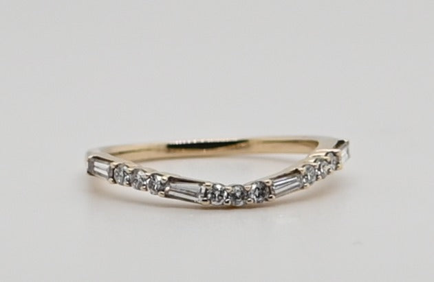 Diamond Wedding Bands  -  Women'