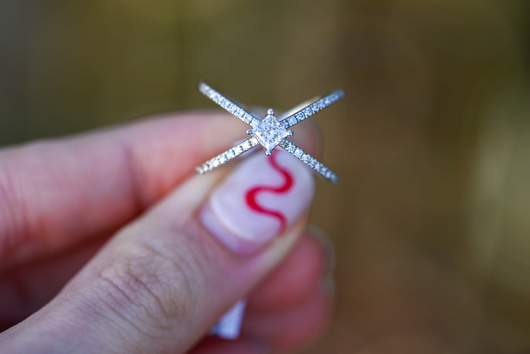 Princess-Cut Diamond 'X'  White Gold Fashion Ring